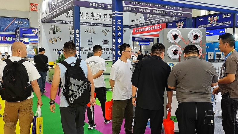 广告设计材质安装注意事项
